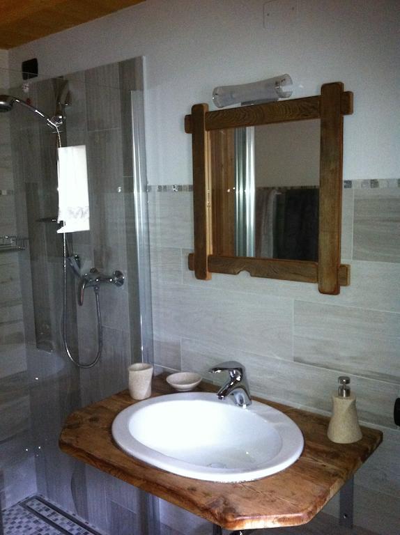 Alpe Rebelle Bed & Breakfast Bionaz Room photo